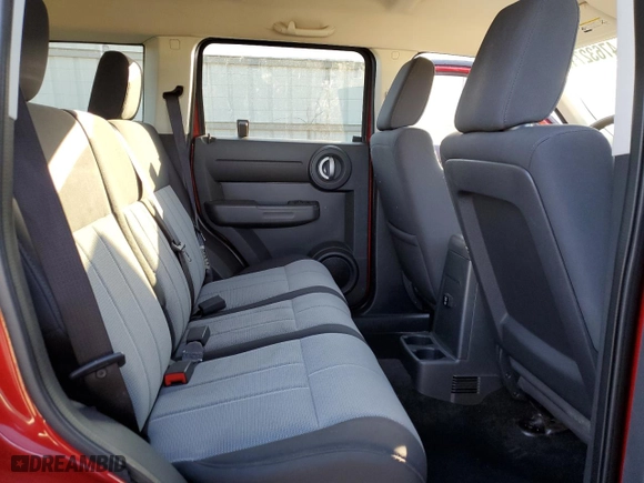 2007 Dodge Nitro SXT with VIN 1D8GU28K57W528954, listed as a Copart auction lot 47632715 with 155,762 mi miles and Clean Title. Bid and sale history available at carsss.com. Image 11.