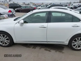 2012 Lexus ES with VIN JTHBK1EG5C2509247, listed as a IAAI auction lot 41808453 with 61,591 mi miles. Bid and sale history available at carsss.com. Image 14.