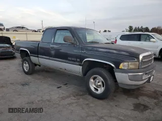 1999 Dodge 1500 z VIN 3B7HF12Y2XG217288, wystawiony jako Copart lot #79251774 z przebiegiem 135 893 mil mil oraz Czysty tytuł • Clean title. Historia ofert i sprzedaży dostępna na DreamBid. Obrazek 4.