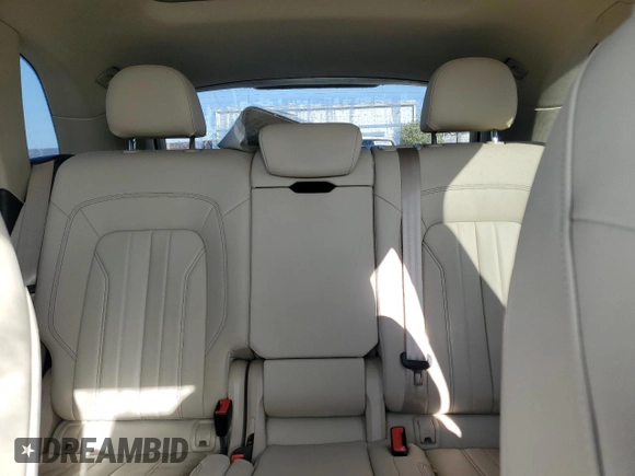2022 Audi Q5 S line Premium Plus z VIN WA1EAAFY2N2007933, wystawiony jako Copart lot #83675384 z przebiegiem Nie podano mil oraz Szkoda całkowita • Salvage title. Historia ofert i sprzedaży dostępna na DreamBid. Obrazek 10.
