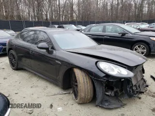 2016 Porsche Panamera 4 with VIN WP0AA2A77GL001213, listed as a Copart auction lot 46805985 with 61,830 mi miles and Salvage Title. Bid and sale history available at DreamBid. Image 4.