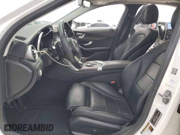 2017 Mercedes-Benz C 300 с VIN 55SWF4JB0HU184979, выставлен на аукционе Copart как лот 58174595 с пробегом 65 939 миль миль и Списание • Salvage title. История ставок и продаж доступна на DreamBid. Изображение 7.