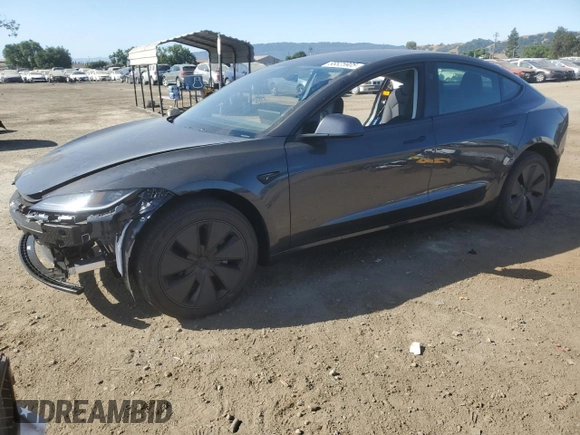 2025 Tesla Model 3 Long Range with VIN 5YJ3E1EA4SF978477, listed as a Copart auction lot 58525905 with 1,531 mi miles and Salvage title. Bid and sale history available at DreamBid. Image 1.