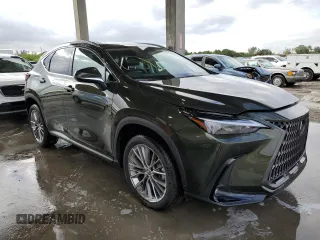 2022 Lexus NX with VIN 2T2GGCEZ2NC012307, listed as a Copart auction lot 71171162 with 1,943 mi miles. Bid and sale history available at carsss.com. Image 4.