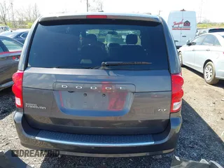 2017 Dodge Grand Caravan GT with VIN 2C4RDGEG3HR580517, listed as a IAAI auction lot 41994656 with 117,064 mi miles and . Bid and sale history available at DreamBid. Image 17.
