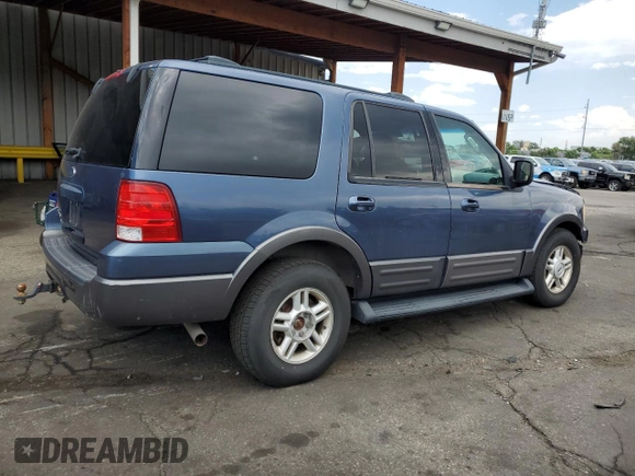 2004 Ford Expedition Special Service с VIN 1FMFU16L44LB00284, выставлен на аукционе Copart как лот 62785445 с пробегом 101 301 миль миль и Списание • Salvage title. История ставок и продаж доступна на DreamBid. Изображение 3.