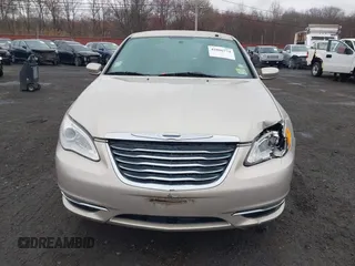 2014 Chrysler 200 LX with VIN 1C3CCBAB2EN213983, listed as a IAAI auction lot 42006774 with 80,615 mi miles and . Bid and sale history available at carsss.com. Image 12.