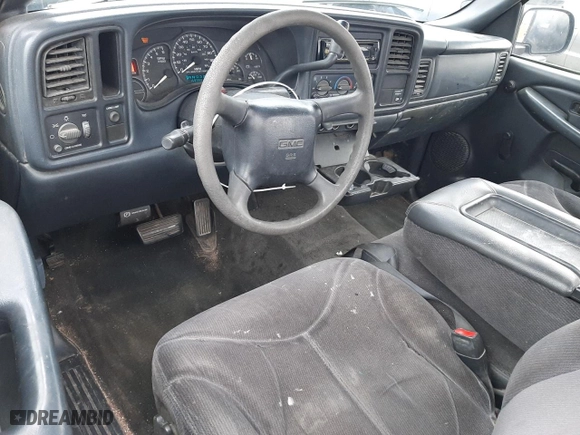 1999 GMC New Sierra 1500 SLE with VIN 1GTEC14W8XE552764, listed as a Copart auction lot 50474015 with 168,388 mi miles and Clean Title. Bid and sale history available at carsss.com. Image 8.
