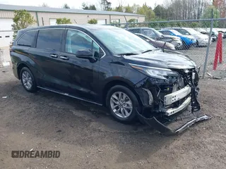 2022 Toyota Sienna XLE z VIN 5TDYRKEC7NS114539, wystawiony jako IAAI lot #41918757 z przebiegiem 153 697 mil mil oraz . Historia ofert i sprzedaży dostępna na DreamBid. Obrazek 1.
