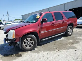 2010 GMC Yukon XL z VIN 1GKUKKE38AR271139, wystawiony jako Copart lot #51076945 z przebiegiem 206 046 mil mil oraz Szkody całkowita. Historia ofert i sprzedaży dostępna na DreamBid. Obrazek 1.