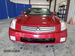 2008 Cadillac XLR z VIN 1G6YV36A985600829, wystawiony jako Copart lot #53833715 z przebiegiem 31 039 mil mil oraz Czysty tytuł • Clean title. Historia ofert i sprzedaży dostępna na DreamBid. Obrazek 5.