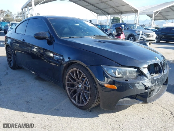 2013 BMW M3 with VIN WBSKG9C55DE799131, listed as a IAAI auction lot 41597026 with NaN miles. Bid and sale history available at carsss.com. Image 1.