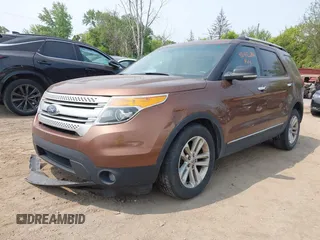 2011 Ford Explorer XLT with VIN 1FMHK7D83BGA31531, listed as a IAAI auction lot 42412686 with 236,673 mi miles and . Bid and sale history available at DreamBid. Image 2.
