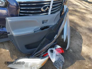 2015 Toyota Sienna XLE with VIN 5TDYK3DC0FS558486, listed as a IAAI auction lot 42064281 with 211,119 mi miles and . Bid and sale history available at DreamBid. Image 12.