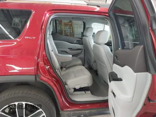 2023 GMC Acadia SLT with VIN 1GKKNULS2PZ220880, listed as a IAAI auction lot 42104702 with 33,536 mi miles and . Bid and sale history available at DreamBid. Image 8.