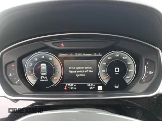 2019 Audi A8 L with VIN WAU8DAF88KN019828, listed as a Copart auction lot 88327945 with 27,307 mi miles and Non Repairable. Bid and sale history available at carsss.com. Image 9.
