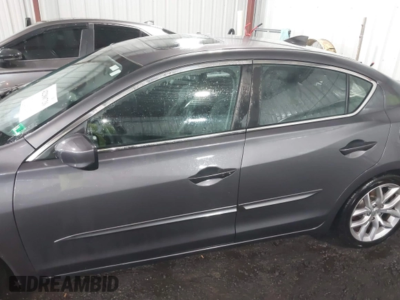 2019 Acura ILX with VIN 19UDE2F38KA014016, listed as a IAAI auction lot 42280726 with 66,303 mi miles and . Bid and sale history available at DreamBid. Image 15.