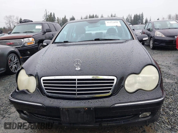 2003 Mercedes-Benz C 230 Kompressor with VIN WDBRF40J33A519935, listed as a IAAI auction lot 41222090 with 149,263 mi miles and . Bid and sale history available at DreamBid. Image 12.