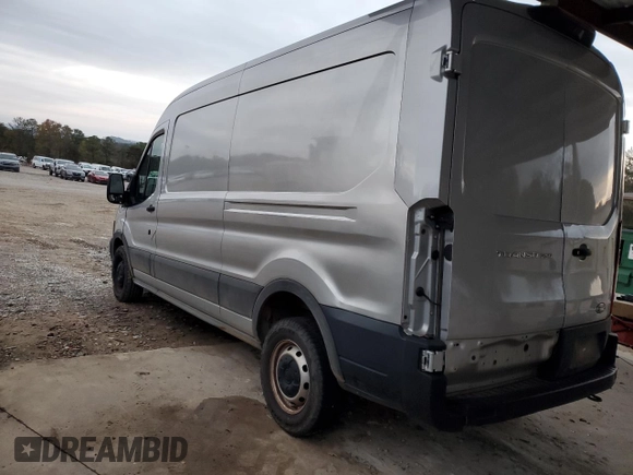 2021 Ford Transit Cargo with VIN 1FTBR1C82MKA48437, listed as a Copart auction lot 79641154 with 31,464 mi miles and Clean Title. Bid and sale history available at DreamBid. Image 2.