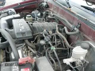 2005 Toyota Tundra SR5 с VIN 5TBRT34165S472106, выставлен на аукционе IAAI как лот 41635635 с пробегом 197 102 миль миль и . История ставок и продаж доступна на DreamBid. Изображение 20.