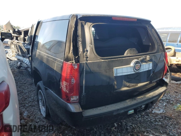2012 Chevrolet Suburban with VIN 1GNWCLEG8CR277088, listed as a Copart auction lot 76670444 with Not provided miles and Salvage title. Bid and sale history available at DreamBid. Image 3.