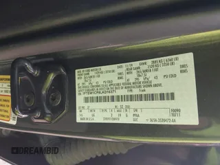 2020 Ford F-150 XL z VIN 1FTEW1CP8LKD16371, wystawiony jako IAAI lot #41805570 z przebiegiem 107 783 mil mil oraz . Historia ofert i sprzedaży dostępna na DreamBid. Obrazek 9.
