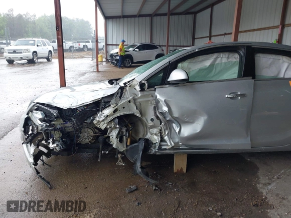 2013 Buick Verano with VIN 1G4PP5SK1D4131020, listed as a IAAI auction lot 42091556 with Not provided miles and . Bid and sale history available at DreamBid. Image 6.