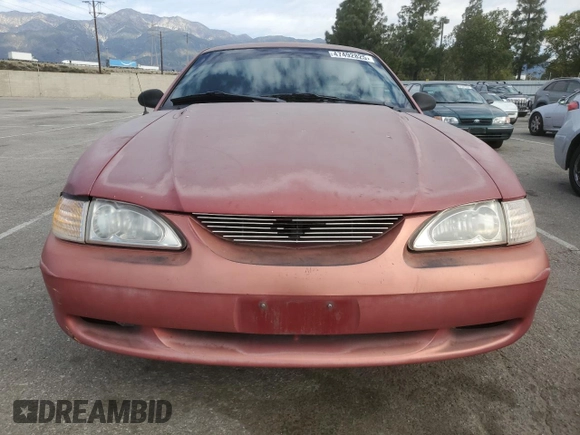 1995 Ford Mustang with VIN 1FALP4046SF283514, listed as a Copart auction lot 47492825 with 121,272 mi miles and Clean Title. Bid and sale history available at carsss.com. Image 5.