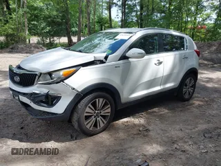 2014 Kia Sportage EX with VIN KNDPCCAC5E7658993, listed as a IAAI auction lot 42679549 with 107,658 mi miles and . Bid and sale history available at DreamBid. Image 19.
