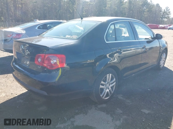 2007 Volkswagen Jetta Wolfsburg Edition with VIN 3VWEF71K57M179363, listed as a IAAI auction lot 41581529 with 161,481 mi miles and . Bid and sale history available at DreamBid. Image 4.