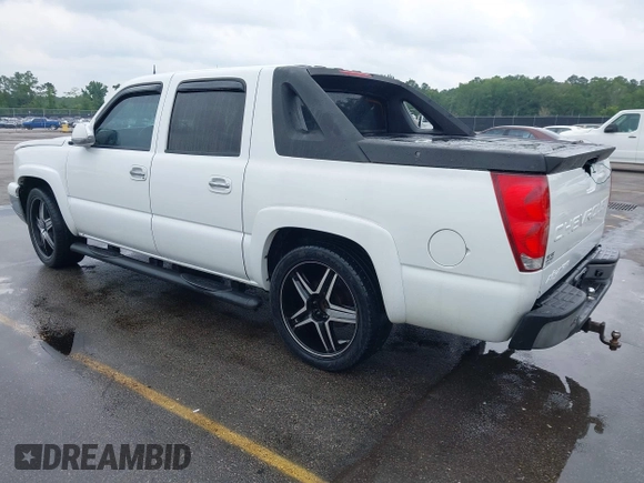2005 Chevrolet Avalanche LS with VIN 3GNEC12Z55G199068, listed as a IAAI auction lot 42412960 with 193,710 mi miles and . Bid and sale history available at DreamBid. Image 3.