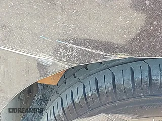 1999 Hyundai Elantra z VIN KMHJF25F1XU806648, wystawiony jako IAAI lot #42331073 z przebiegiem 196 577 mil mil oraz . Historia ofert i sprzedaży dostępna na DreamBid. Obrazek 14.