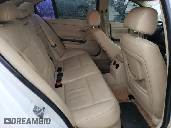 2009 BMW 3 Series 328i with VIN WBAPH53579A438546, listed as a Copart auction lot 85115464 with 86,775 mi miles and Salvage title. Bid and sale history available at DreamBid. Image 10.