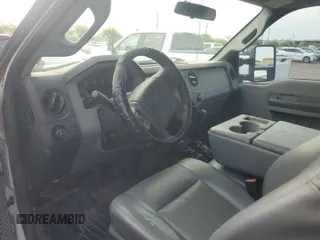 2013 Ford F-250 XL with VIN 1FT7X2B65DEB05150, listed as a IAAI auction lot 42832842 with 271,344 mi miles and . Bid and sale history available at DreamBid. Image 9.