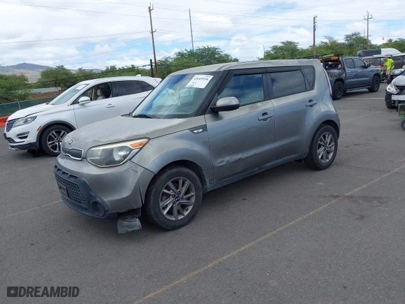 2014 Kia Soul with VIN KNDJN2A2XE7062263, listed as a IAAI auction lot 42045938 with 120,914 mi miles. Bid and sale history available at carsss.com. Image 2.