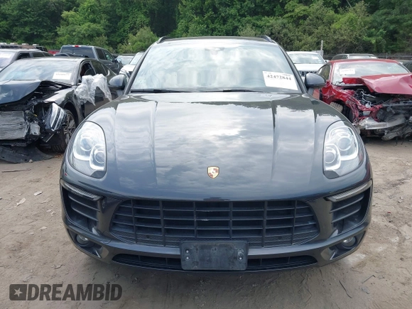 2018 Porsche Macan with VIN WP1AA2A52JLB23840, listed as a IAAI auction lot 42472844 with 53,368 mi miles and . Bid and sale history available at DreamBid. Image 12.