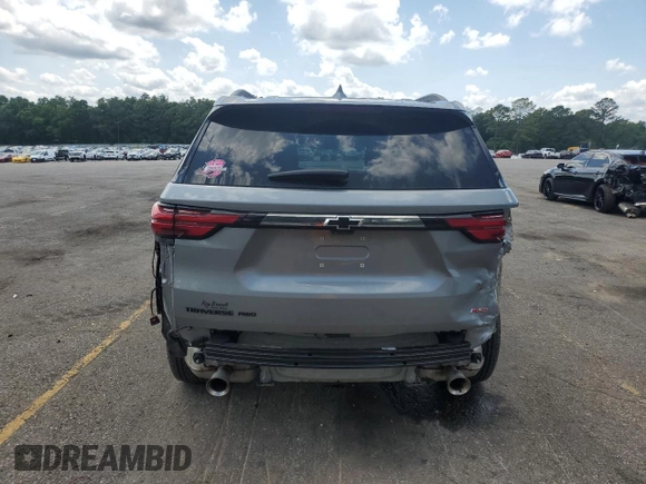 2023 Chevrolet Traverse RS z VIN 1GNEVJKW3PJ339894, wystawiony jako Copart lot #55284345 z przebiegiem 20 737 mil mil oraz Szkoda całkowita • Salvage title. Historia ofert i sprzedaży dostępna na DreamBid. Obrazek 6.