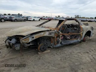 1998 Pontiac Firebird Formula z VIN 2G2FV22G8W2206485, wystawiony jako Copart lot #77114223 z przebiegiem Nie podano mil oraz Nie do naprawy • Non repairable. Historia ofert i sprzedaży dostępna na DreamBid. Obrazek 1.