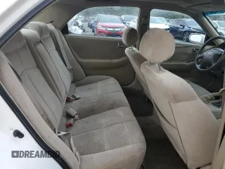 2000 Mazda 626 LX with VIN 1YVGF22CXY5112958, listed as a Copart auction lot 72740904 with 111,581 mi miles and Clean Title. Bid and sale history available at carsss.com. Image 10.