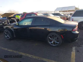 2020 Dodge Charger SXT z VIN 2C3CDXBG0LH123712, wystawiony jako IAAI lot #41432187 z przebiegiem 83 946 mil mil oraz . Historia ofert i sprzedaży dostępna na DreamBid. Obrazek 15.