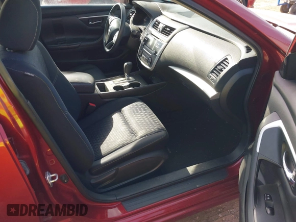 2016 Nissan Altima S with VIN 1N4AL3AP2GN359099, listed as a IAAI auction lot 42043009 with 134,463 mi miles and . Bid and sale history available at carsss.com. Image 5.