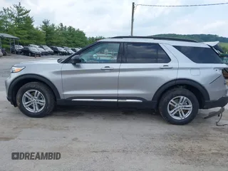 2024 Ford Explorer XLT with VIN 1FMSK8DH4RGA44567, listed as a IAAI auction lot 39950326 with 744 mi miles. Bid and sale history available at carsss.com. Image 14.