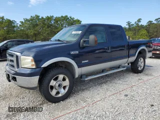 2006 Ford F-250 XL z VIN 1FTSW21P66ED57080, wystawiony jako Copart lot #87286064 z przebiegiem 242 283 mil mil oraz Szkoda całkowita • Salvage title. Historia ofert i sprzedaży dostępna na DreamBid. Obrazek 1.