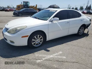 2003 Lexus ES 300 with VIN JTHBF30G130108328, listed as a Copart auction lot 51661795 with 138,204 mi miles and Salvage Title. Bid and sale history available at carsss.com. Image 1.
