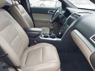 2011 Ford Explorer XLT with VIN 1FMHK8D84BGA42074, listed as a IAAI auction lot 42034146 with 142,569 mi miles. Bid and sale history available at carsss.com. Image 5.