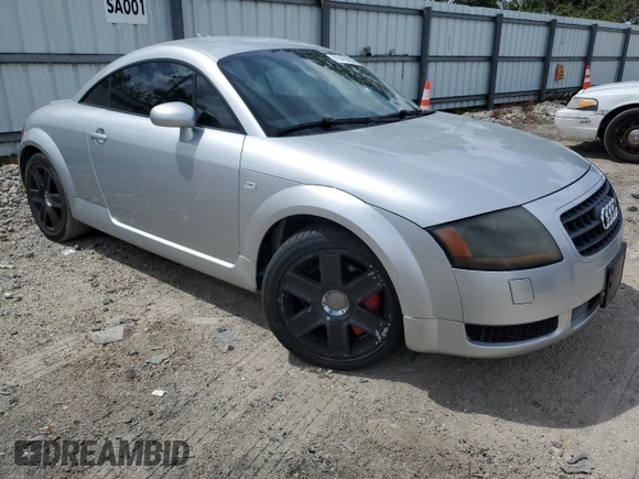 2006 Audi TT with VIN TRUSC28N961009784, listed as a Copart auction lot 71419054 with 81,906 mi miles and Clean Title. Bid and sale history available at carsss.com. Image 4.