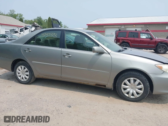 2006 Toyota Camry STD with VIN 4T1BE32K16U650639, listed as a IAAI auction lot 42401393 with 211,583 mi miles and . Bid and sale history available at DreamBid. Image 14.