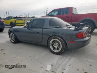 2001 Mazda MX-5 Miata with VIN JM1NB353210210976, listed as a Copart auction lot 59653695 with 152,250 mi miles and Salvage title. Bid and sale history available at DreamBid. Image 2.
