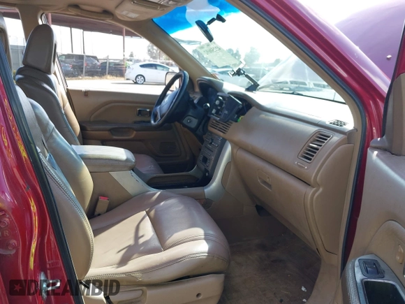 2005 Honda Pilot EX-L with VIN 2HKYF18545H544535, listed as a IAAI auction lot 42250692 with 232,994 mi miles and . Bid and sale history available at DreamBid. Image 5.