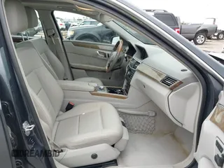2011 Mercedes-Benz E-Class E 350 Luxury with VIN WDDHF5GB3BA276245, listed as a IAAI auction lot 42062138 with 112,979 mi miles. Bid and sale history available at carsss.com. Image 5.